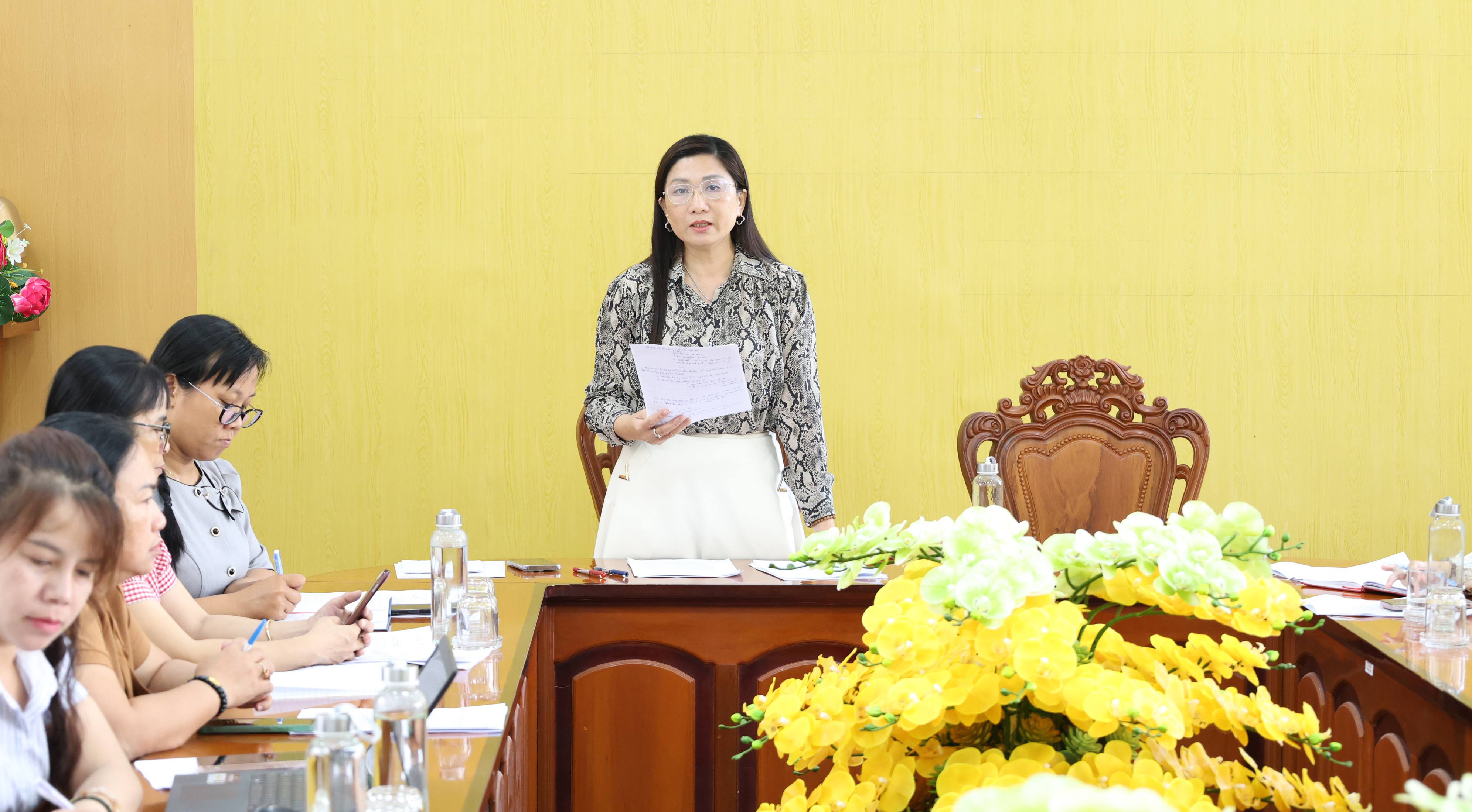 2.	Đồng chí Huỳnh Thanh Nhã, Phó Bí thư Thường trực Đảng ủy, Chủ tịch Hội đồng nhân dân xã, Trưởng Ban Chỉ đạo phát biểu kết luận